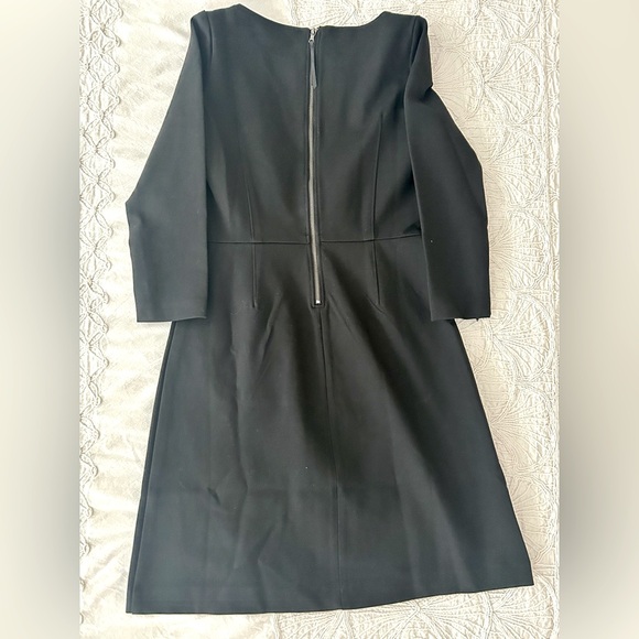 Spanx The Perfect A-Line 3/4 Sleeve Dress - Size XS, colour black - Picture 2 of 3